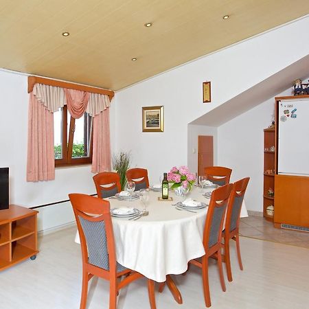 Apartments Vinka Jelsa  Extérieur photo