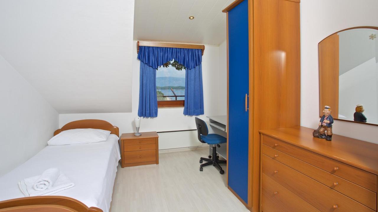 Apartments Vinka Jelsa  Extérieur photo