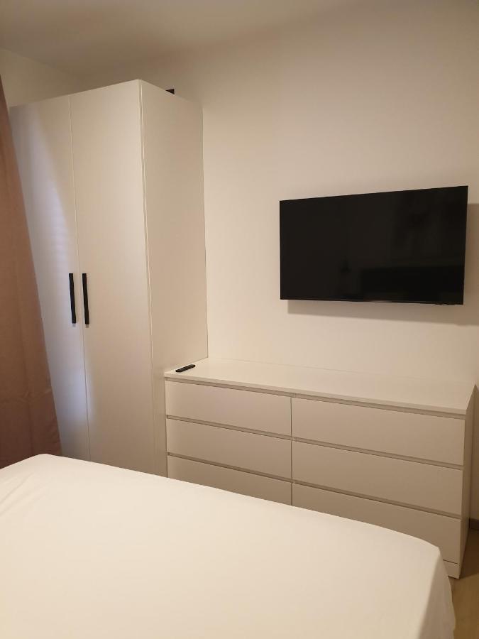 Apartments Vinka Jelsa  Extérieur photo